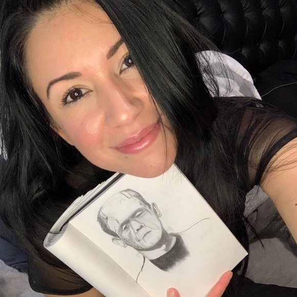 Meet your posher Jo :) - Picture 2 of 9